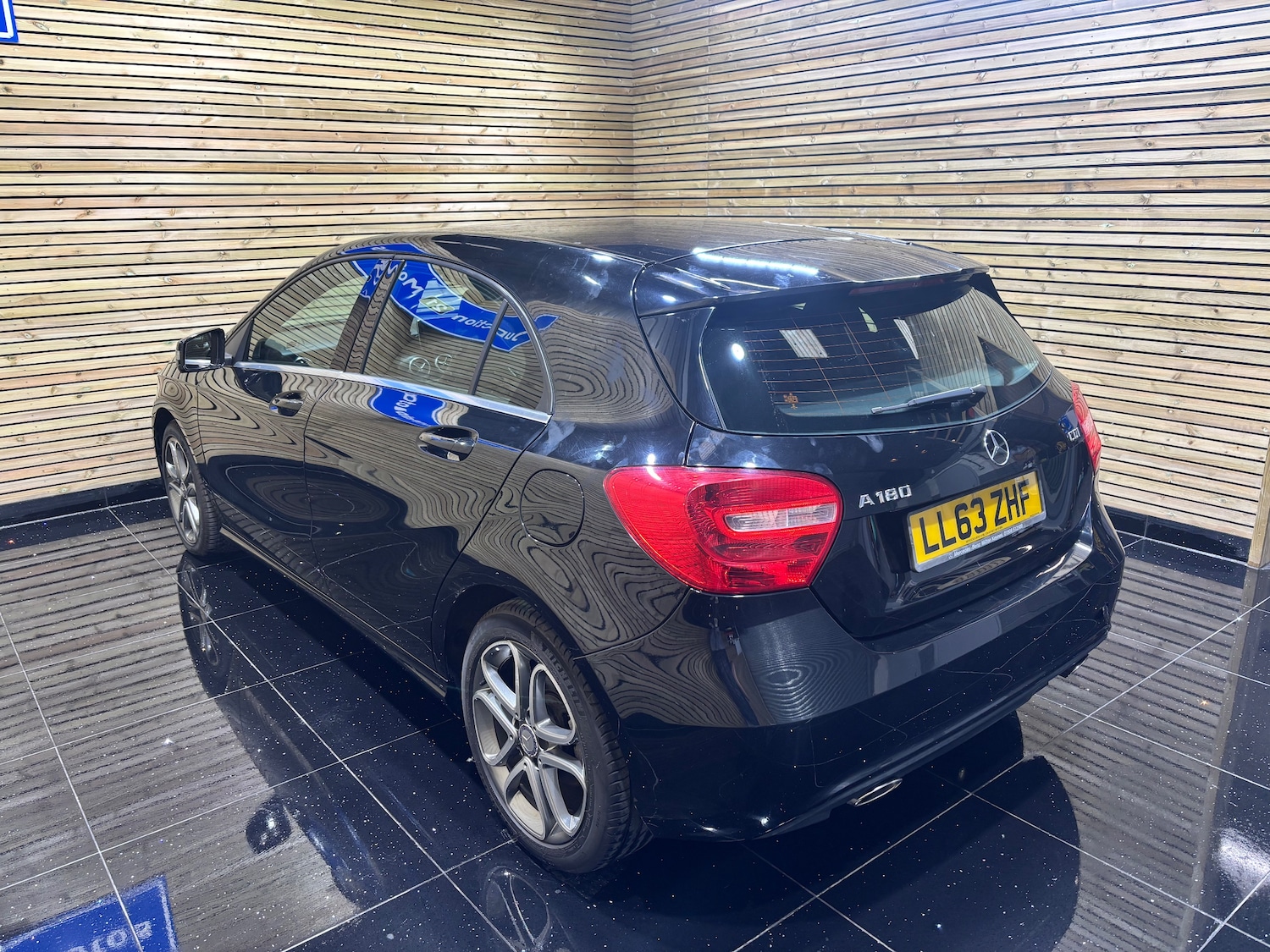 Used Mercedes-Benz A-Class 2014 for sale - 77006536: Photo 6