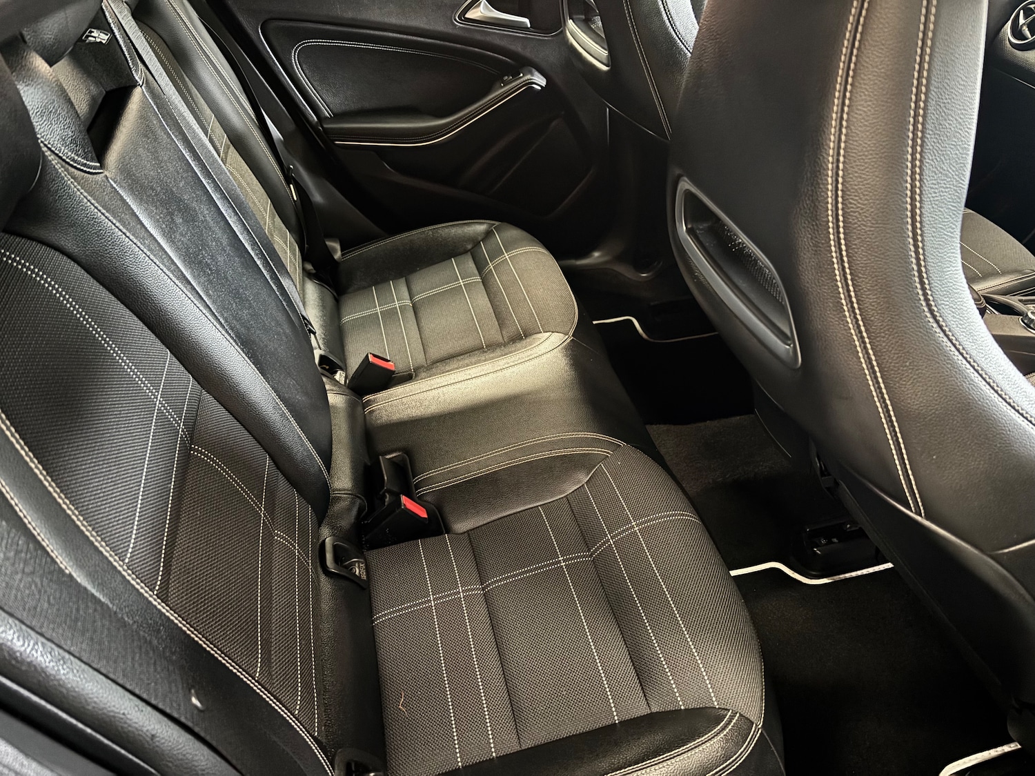 Used Mercedes-Benz A-Class 2014 for sale - 77006536: Photo 9