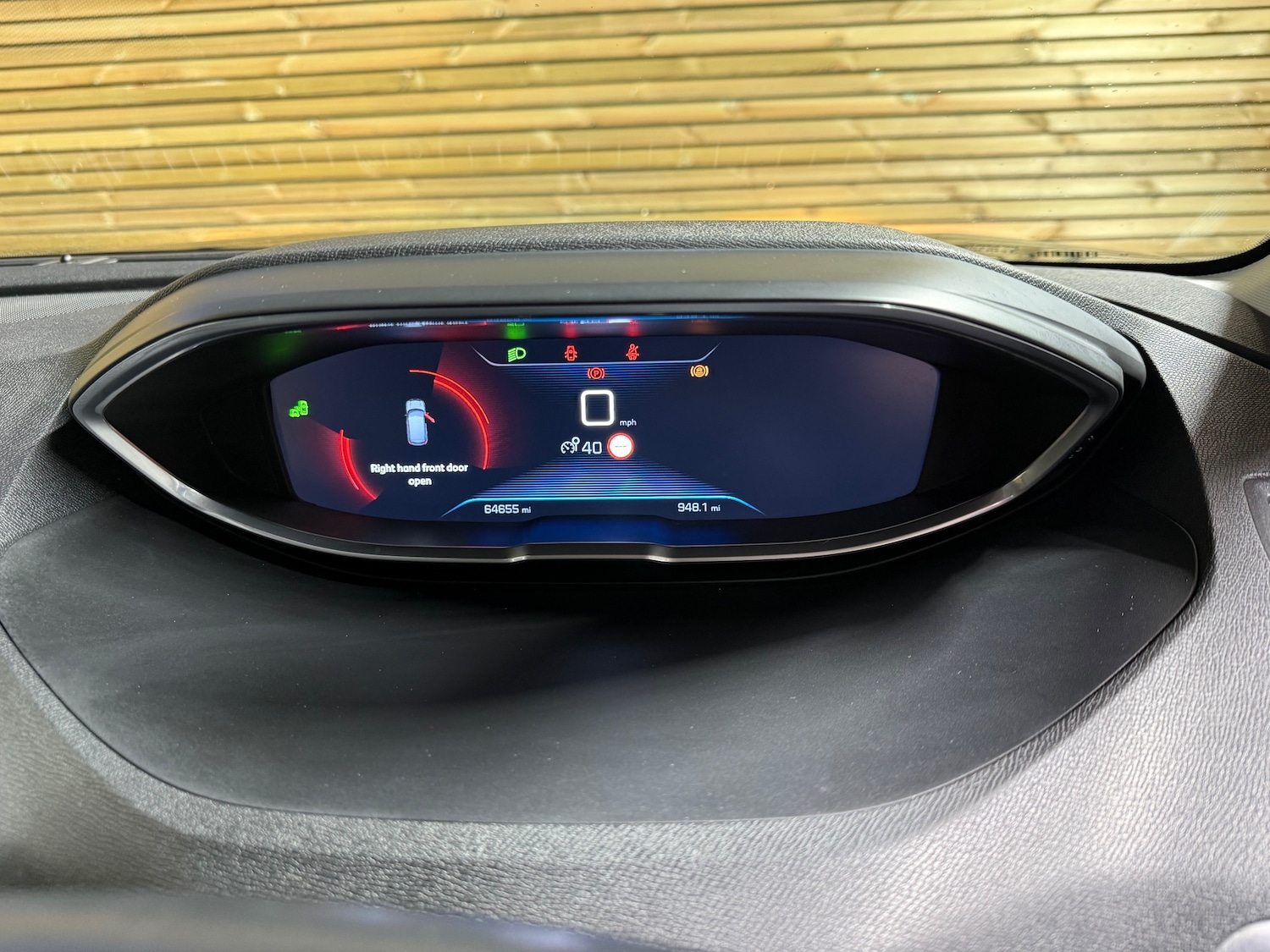 Used Peugeot 3008 2017 for sale - 77249441: Photo 27