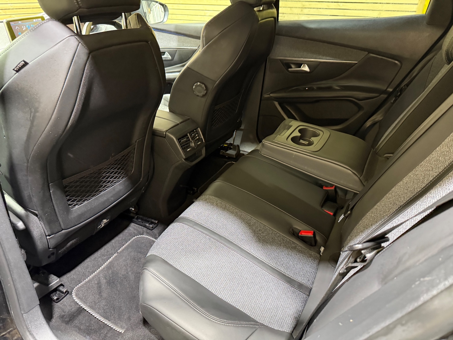 Used Peugeot 3008 2017 for sale - 77249441: Photo 29