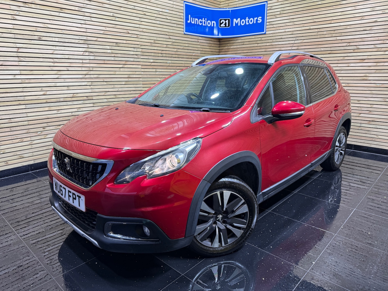 Used Peugeot 2008 2017 for sale - 76665363: Photo 1