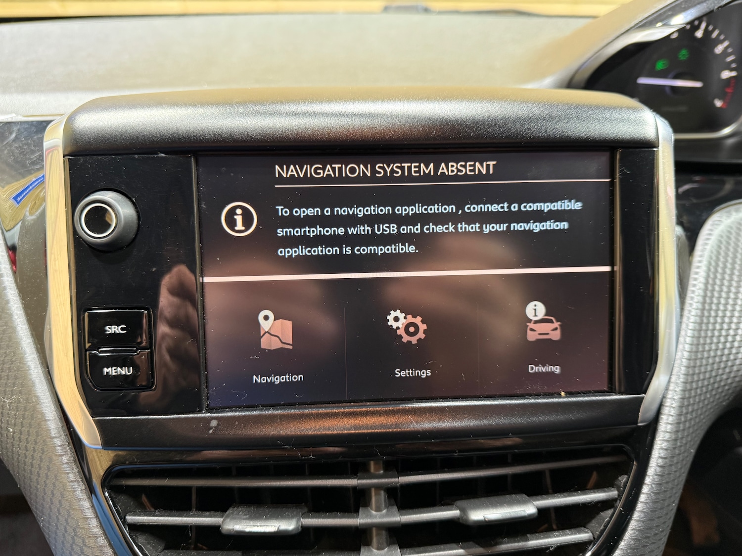 Used Peugeot 2008 2017 for sale - 76665363: Photo 10