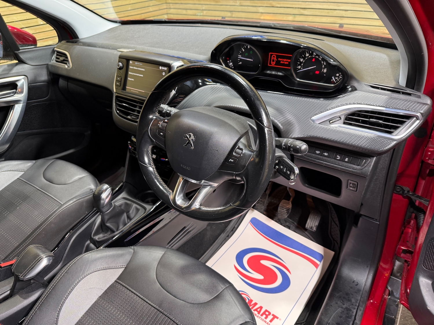 Used Peugeot 2008 2017 for sale - 76665363: Photo 19