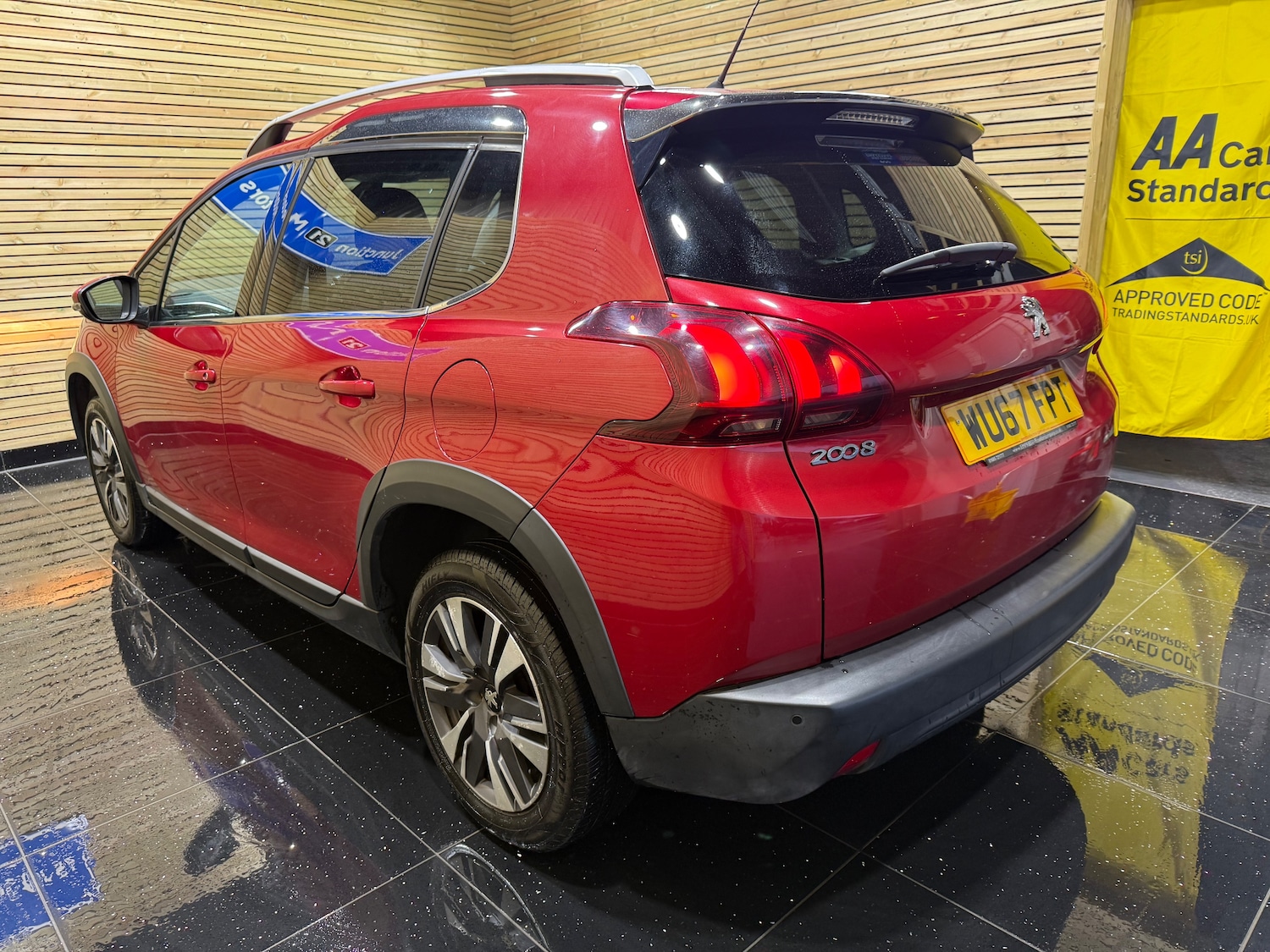 Used Peugeot 2008 2017 for sale - 76665363: Photo 6