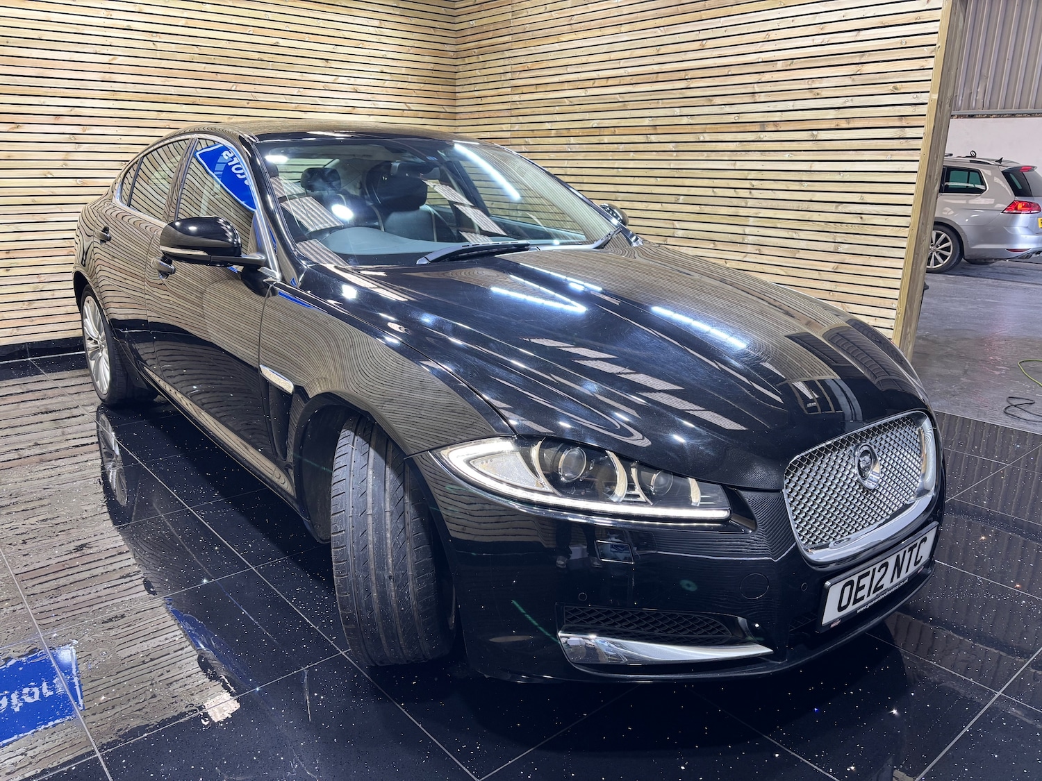 Used Jaguar XF 2012 for sale - 75835528: Photo 13