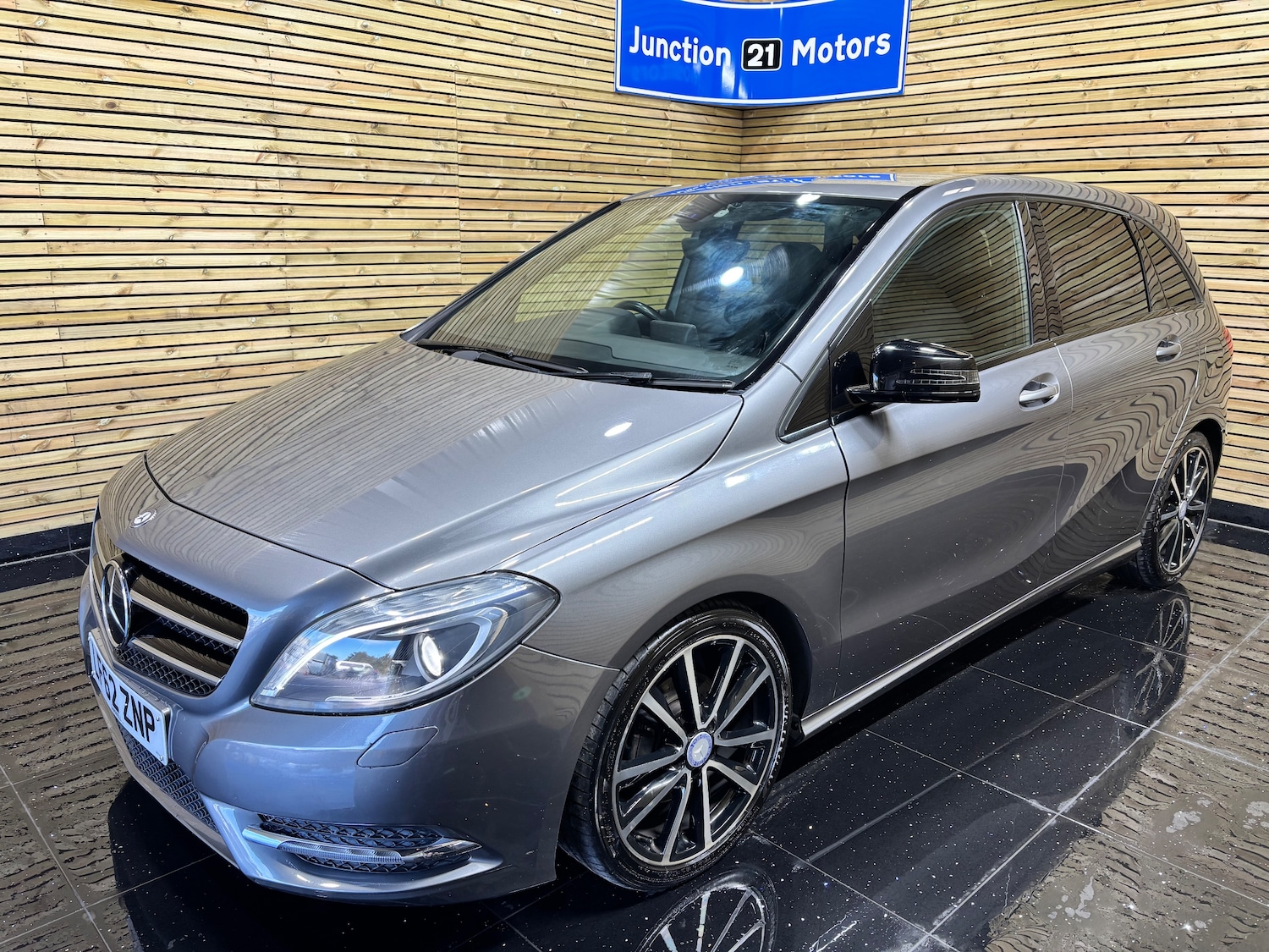 Used Mercedes-Benz B-Class 2012 for sale - 76022830: Photo 13
