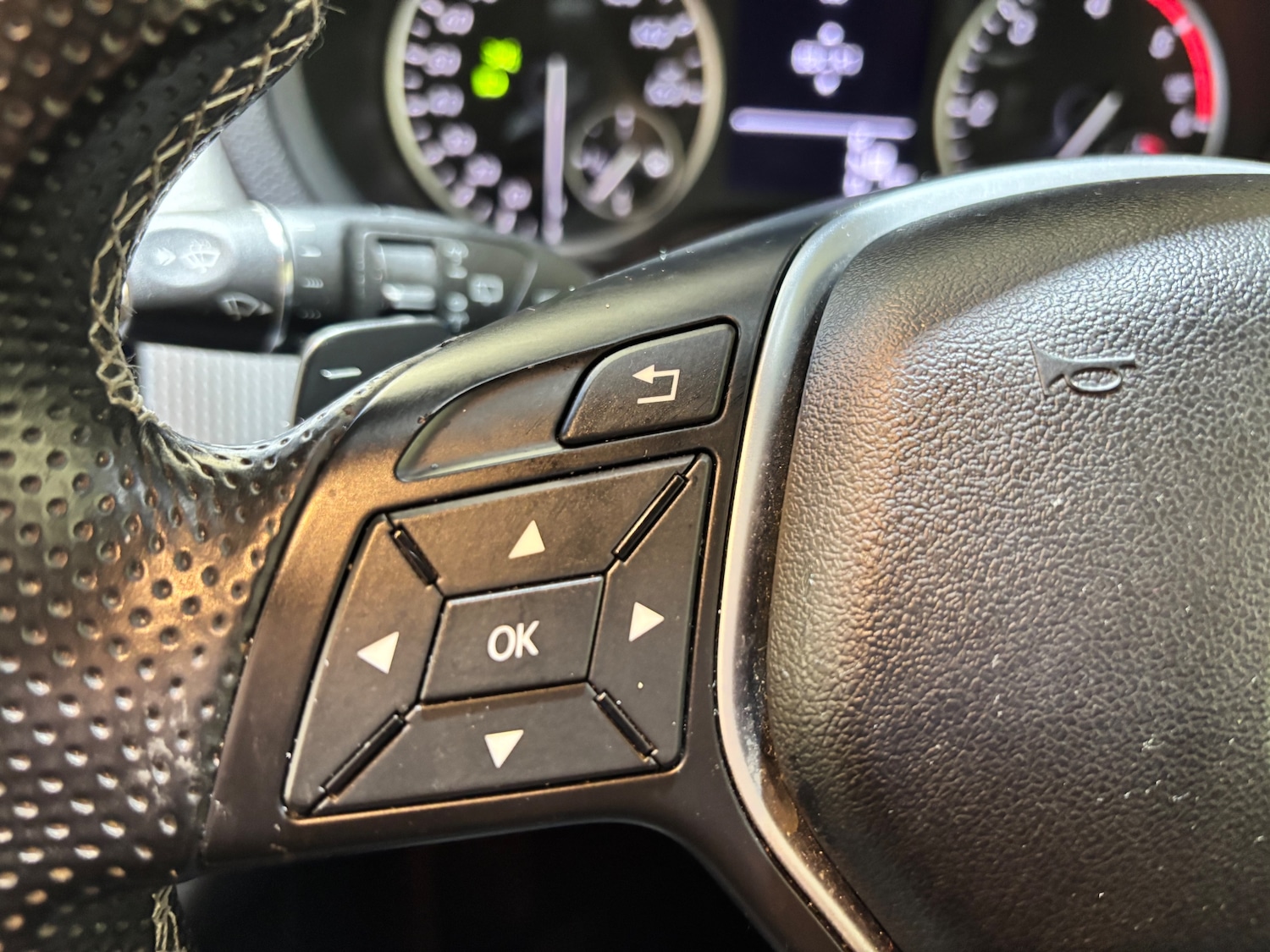 Used Mercedes-Benz B-Class 2012 for sale - 76022830: Photo 29