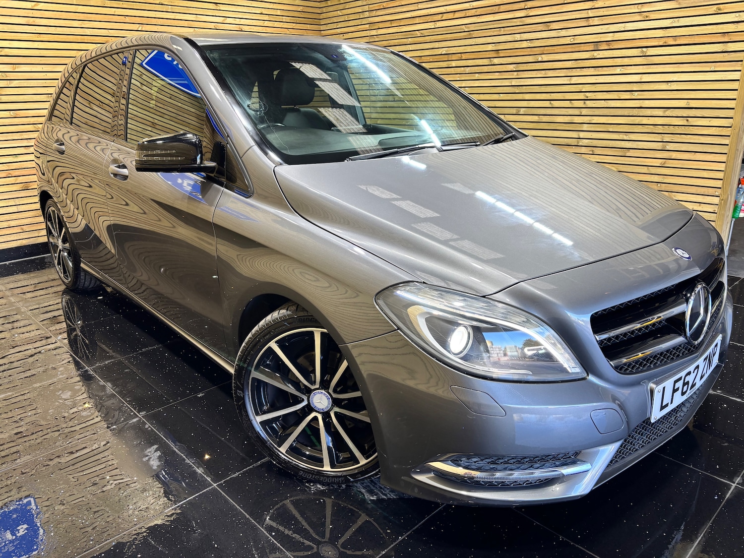 Used Mercedes-Benz B-Class 2012 for sale - 76022830: Photo 4