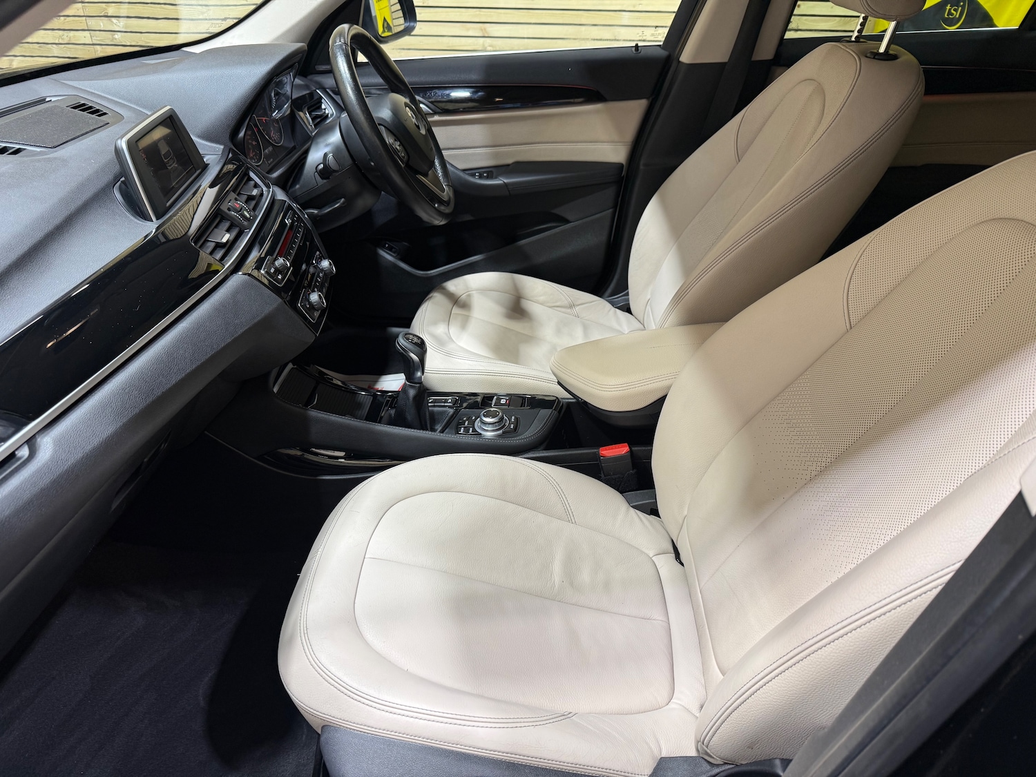 Used BMW X1 2016 for sale - 76830829: Photo 41