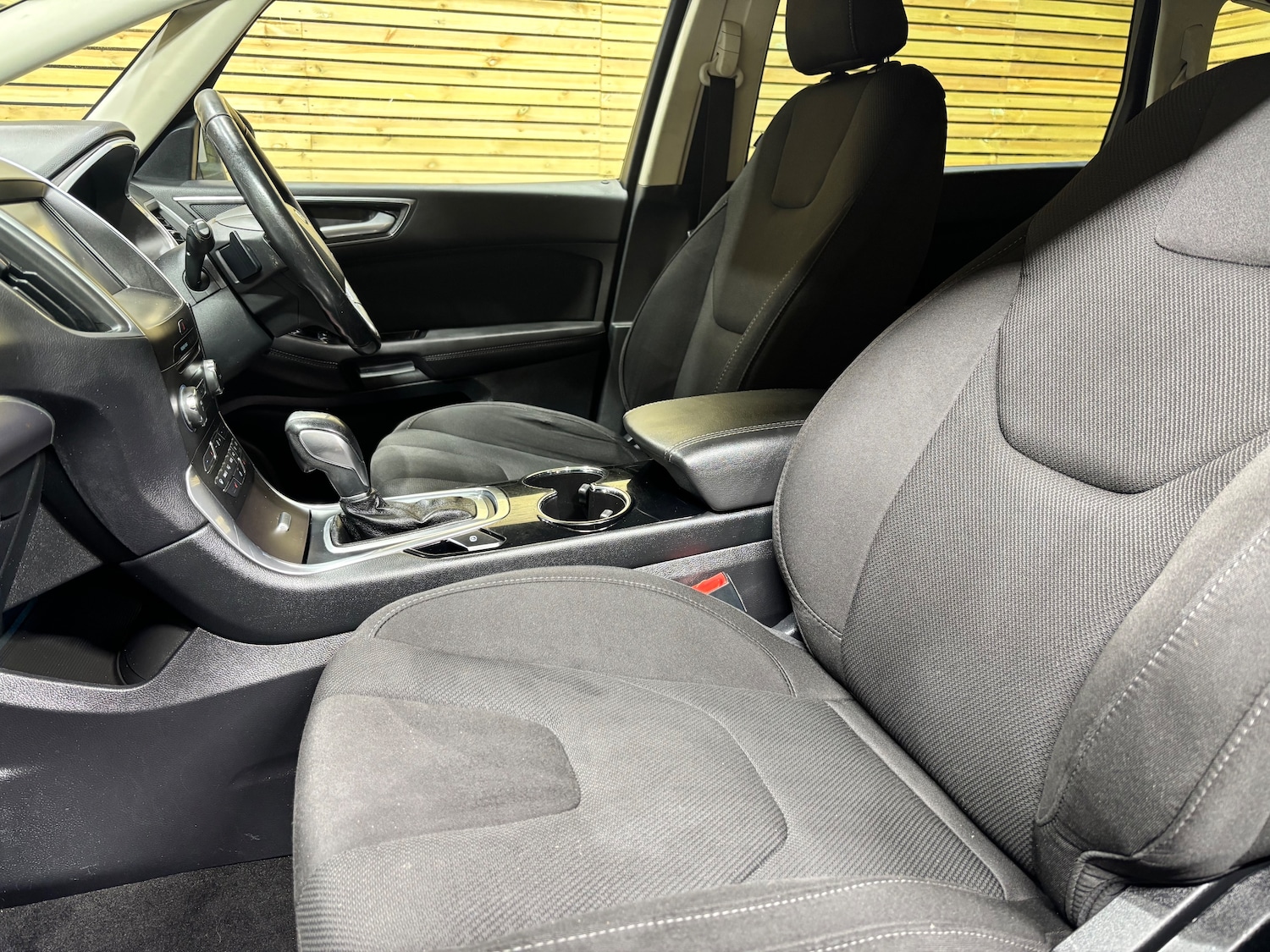 Used Ford S-Max 2016 for sale - 77428278: Photo 16