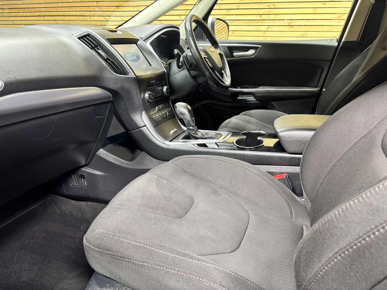 Used Ford S-Max 2016 for sale - 77428278: Photo 18