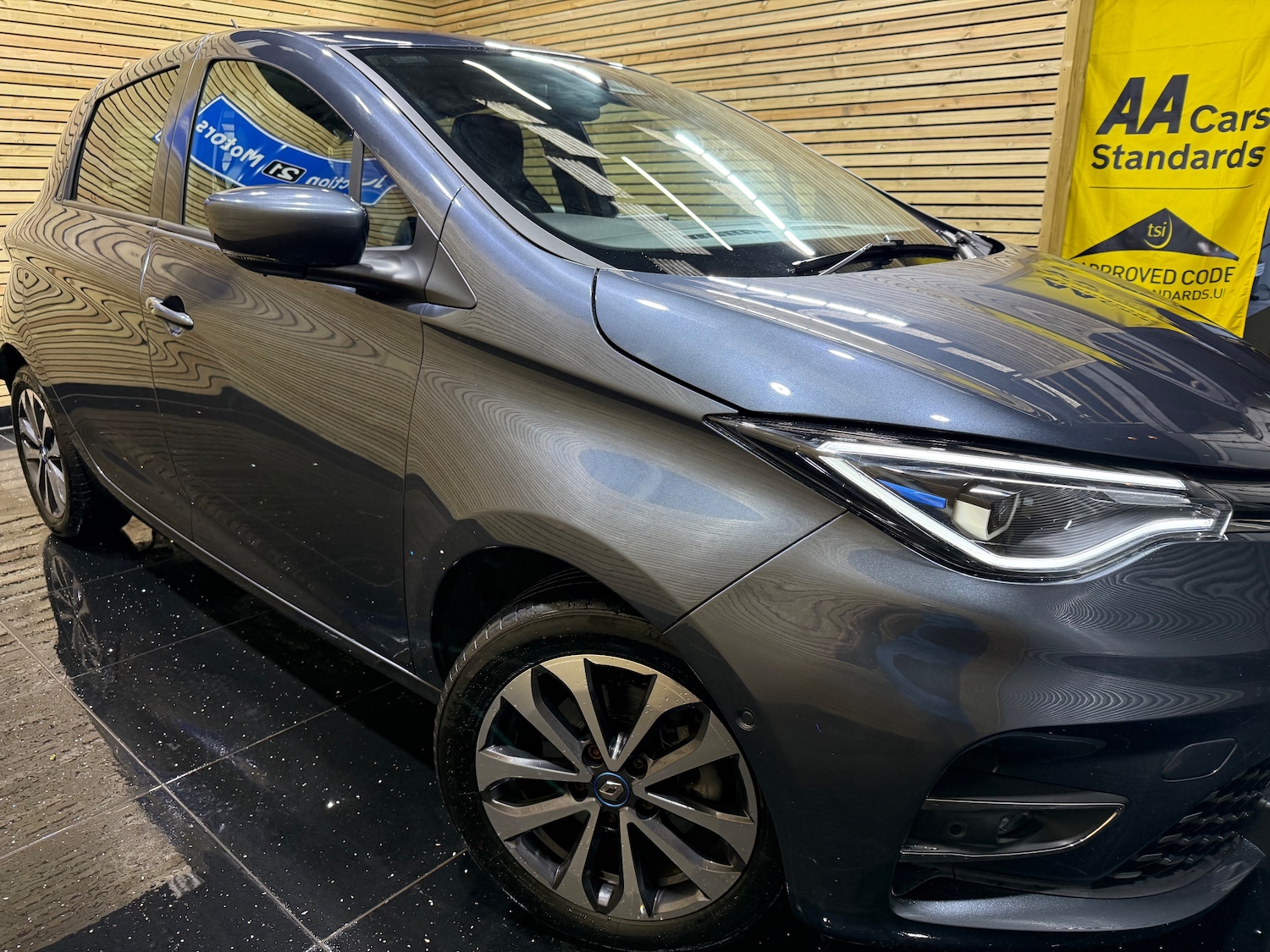 Used Renault Zoe 2020 for sale - 76382799: Photo 22