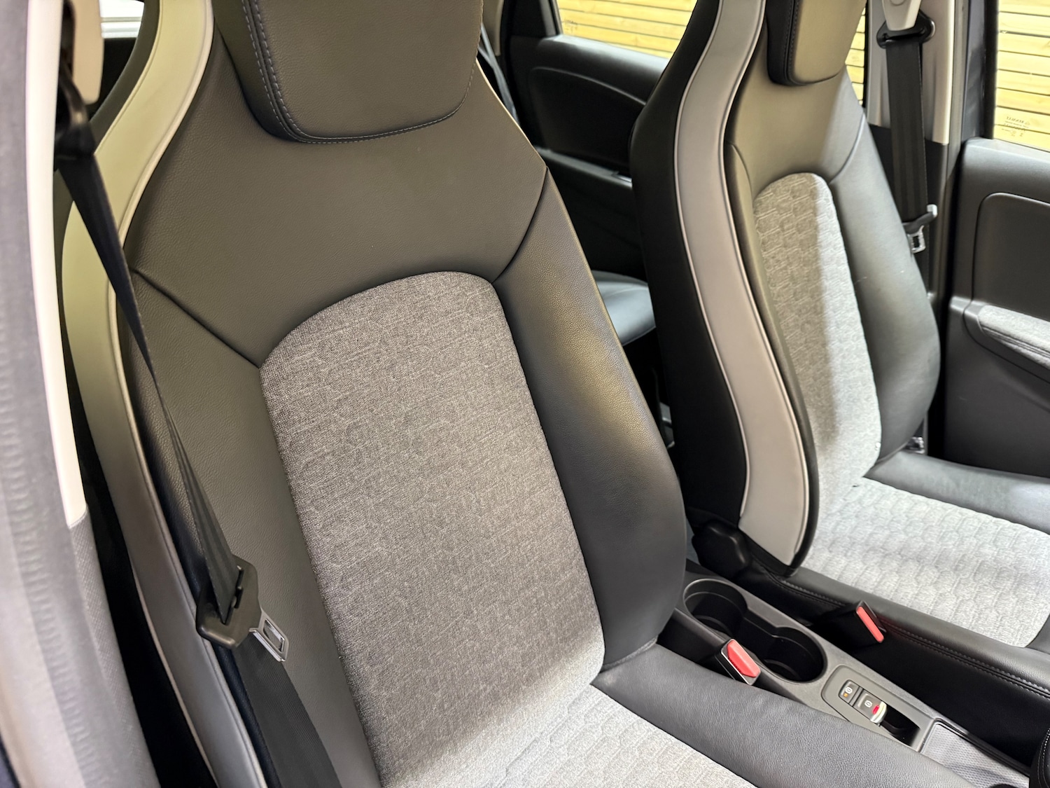 Used Renault Zoe 2020 for sale - 76382799: Photo 25