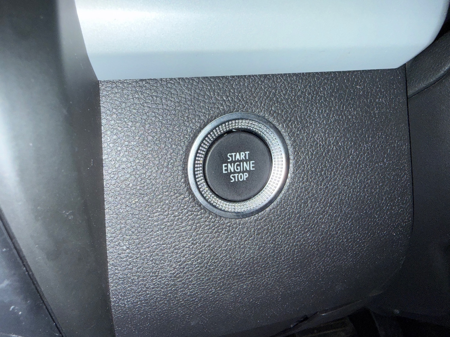 Used Renault Zoe 2020 for sale - 76382799: Photo 42