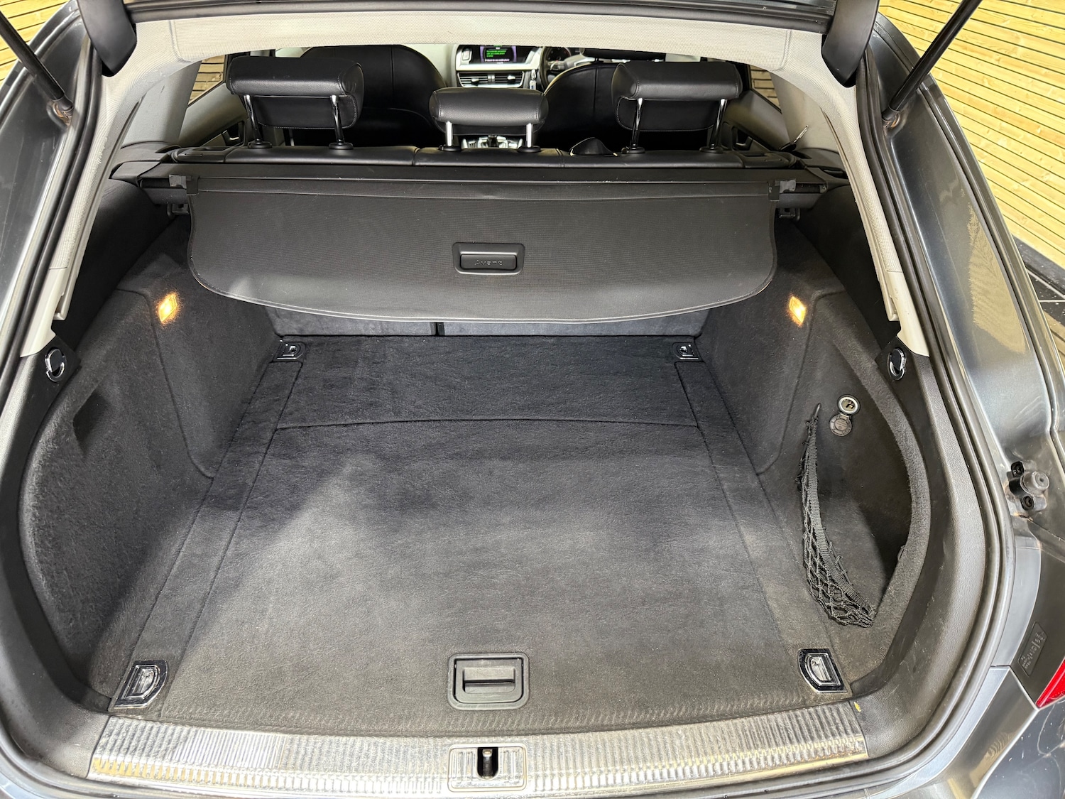 Used Audi A4 2012 for sale - 77641772: Photo 10