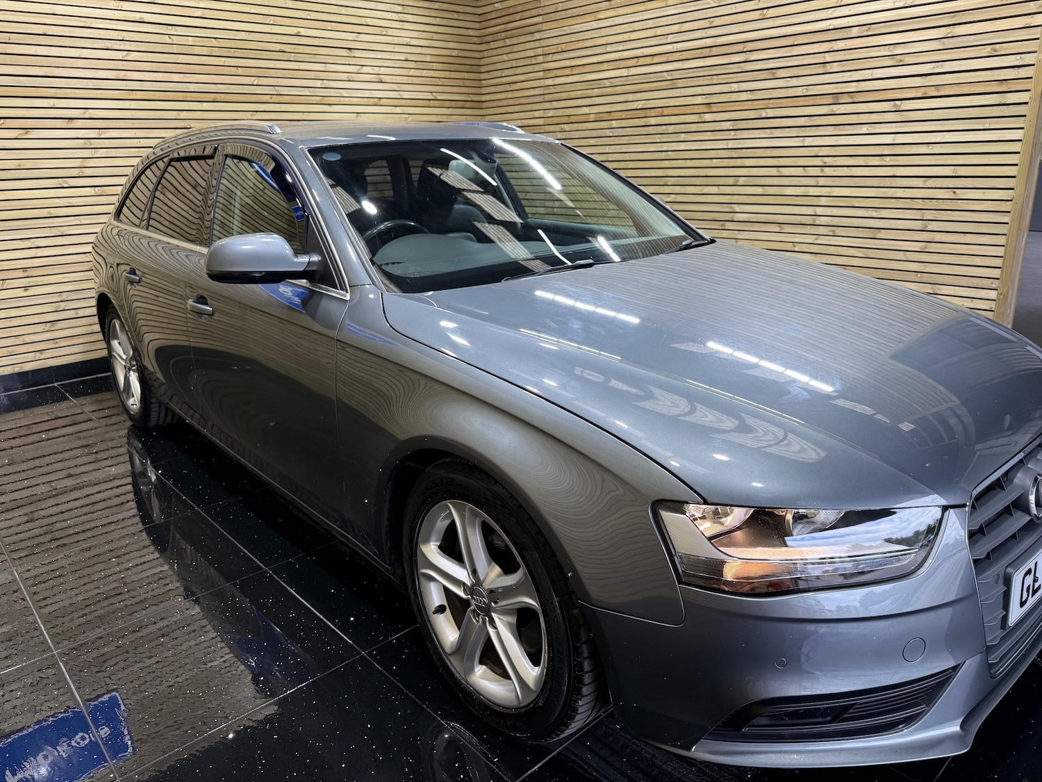 Used Audi A4 2012 for sale - 77641772: Photo 12