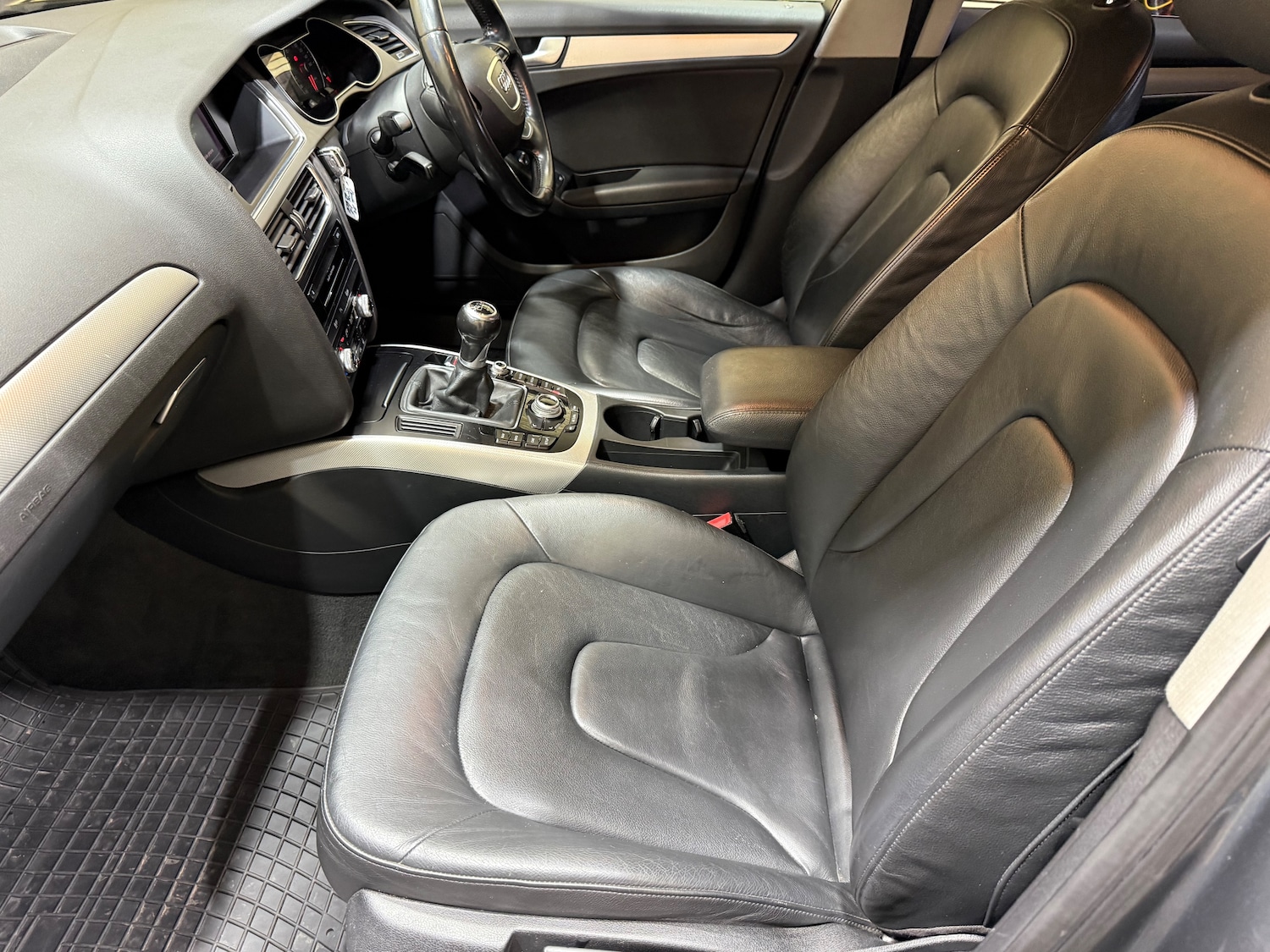 Used Audi A4 2012 for sale - 77641772: Photo 26