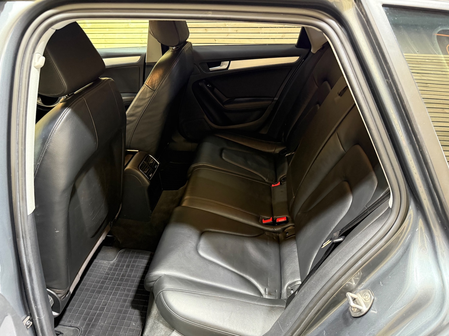 Used Audi A4 2012 for sale - 77641772: Photo 27