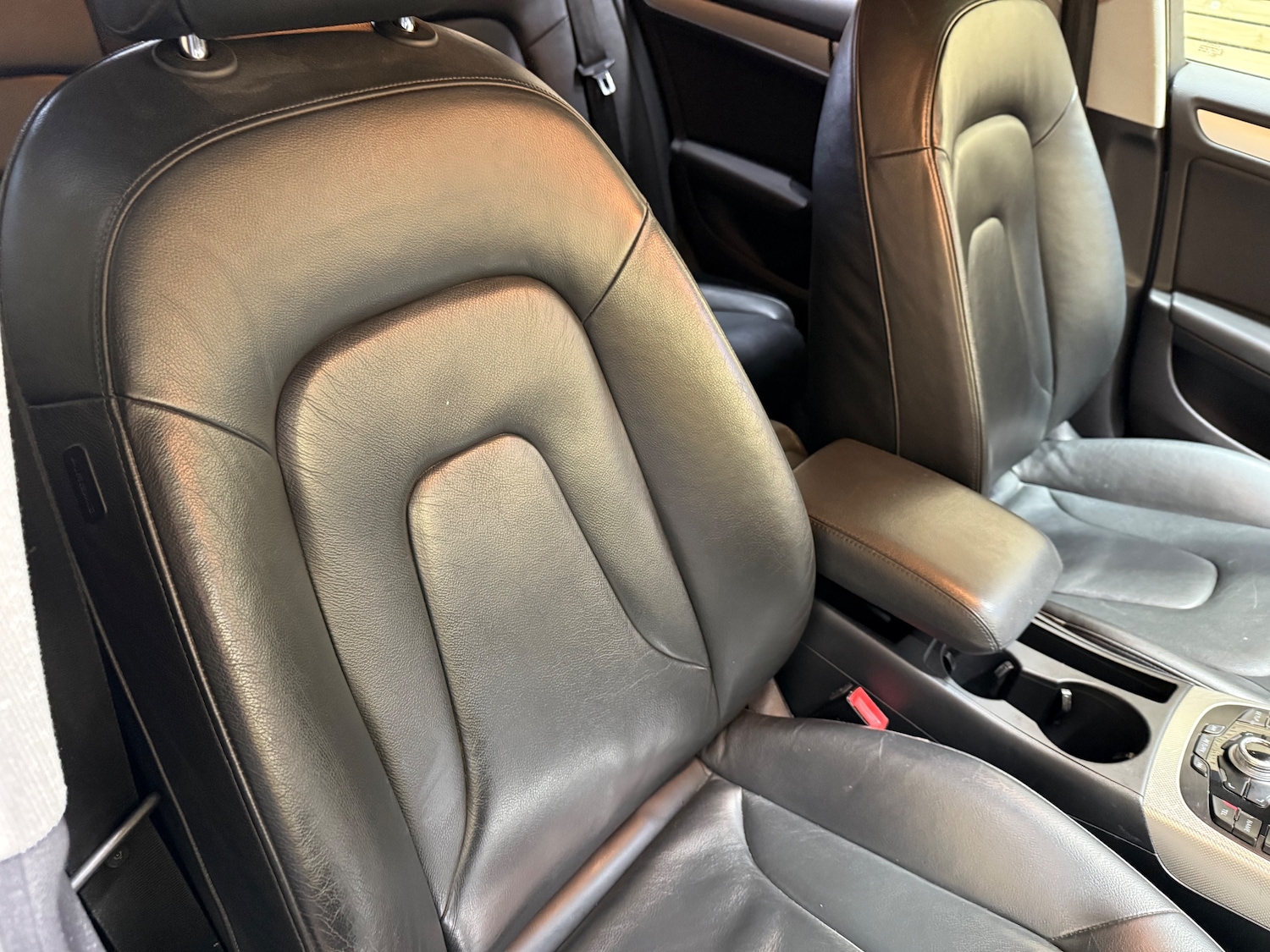 Used Audi A4 2012 for sale - 77641772: Photo 8