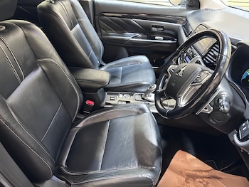 Used Mitsubishi Outlander 2018 for sale - 75404763: Photo