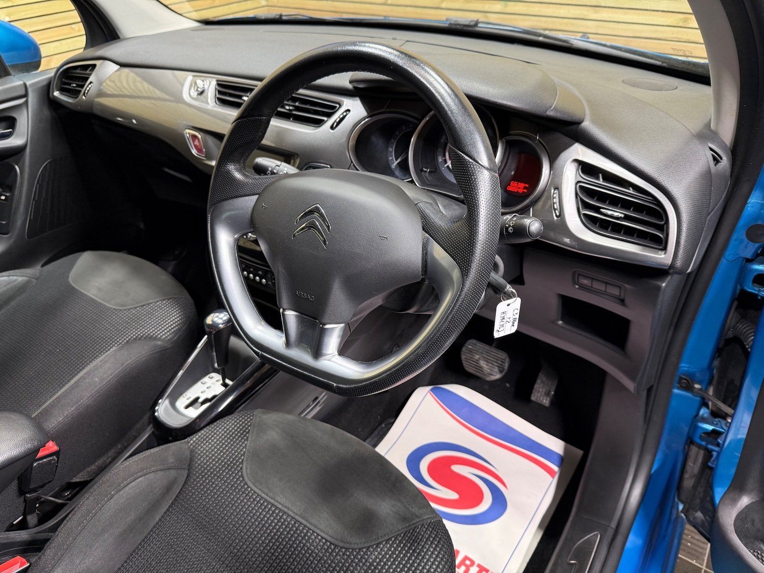 Used Citroen C3 2011 for sale - 76919067: Photo 23