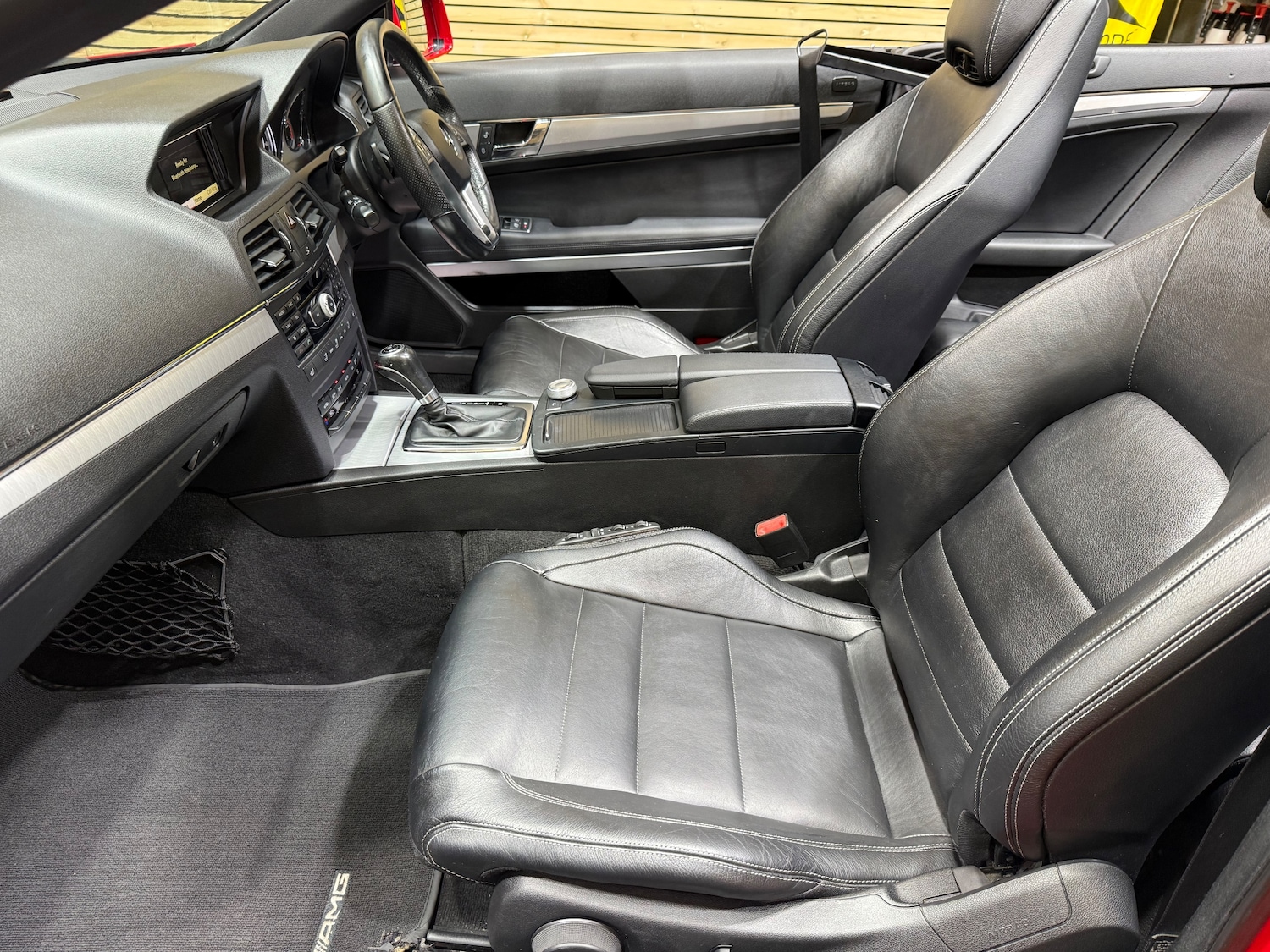 Used Mercedes-Benz E Class 2011 for sale - 76477485: Photo 26