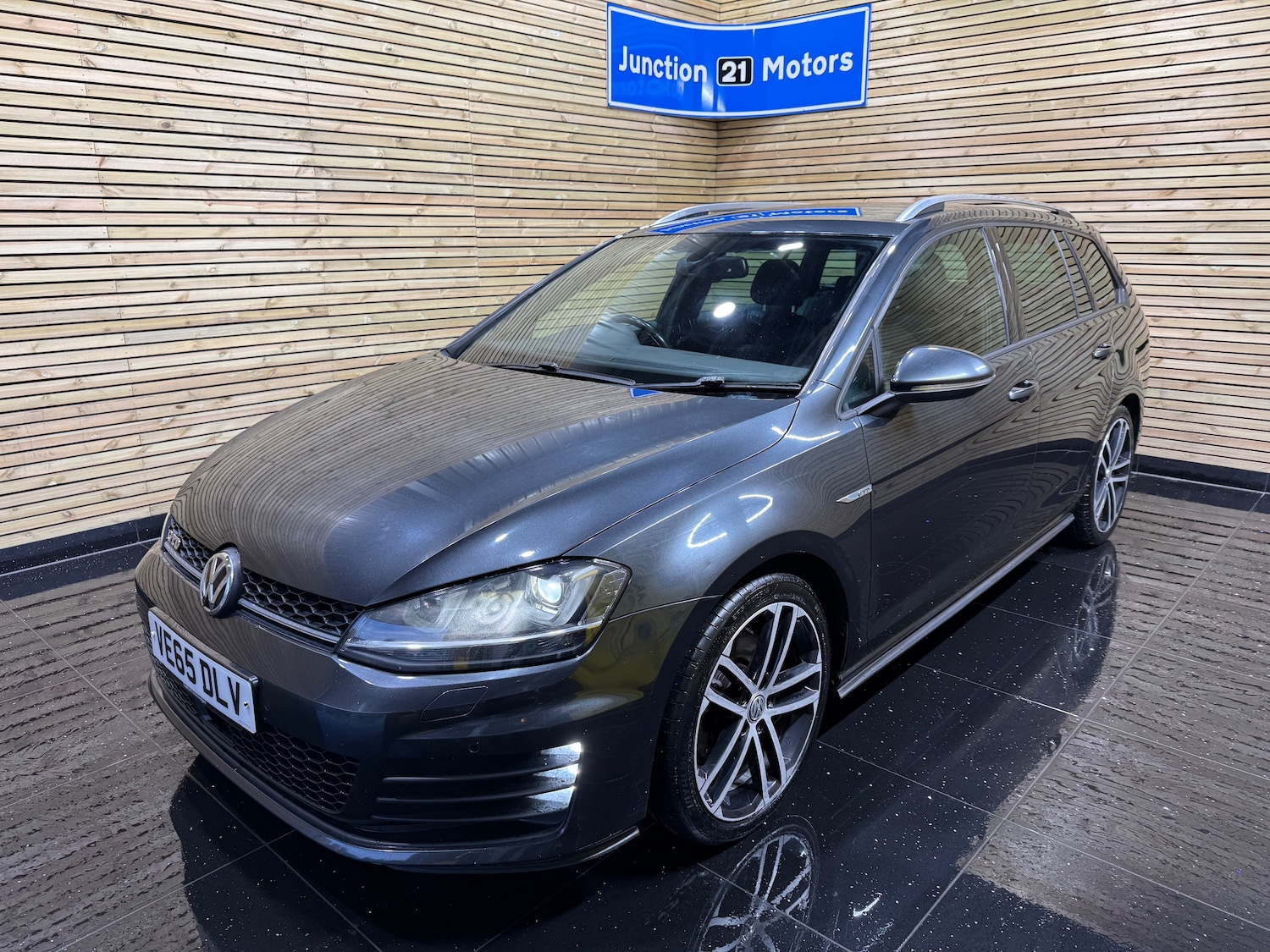 Used Volkswagen Golf 2015 for sale - 76386898: Photo 13
