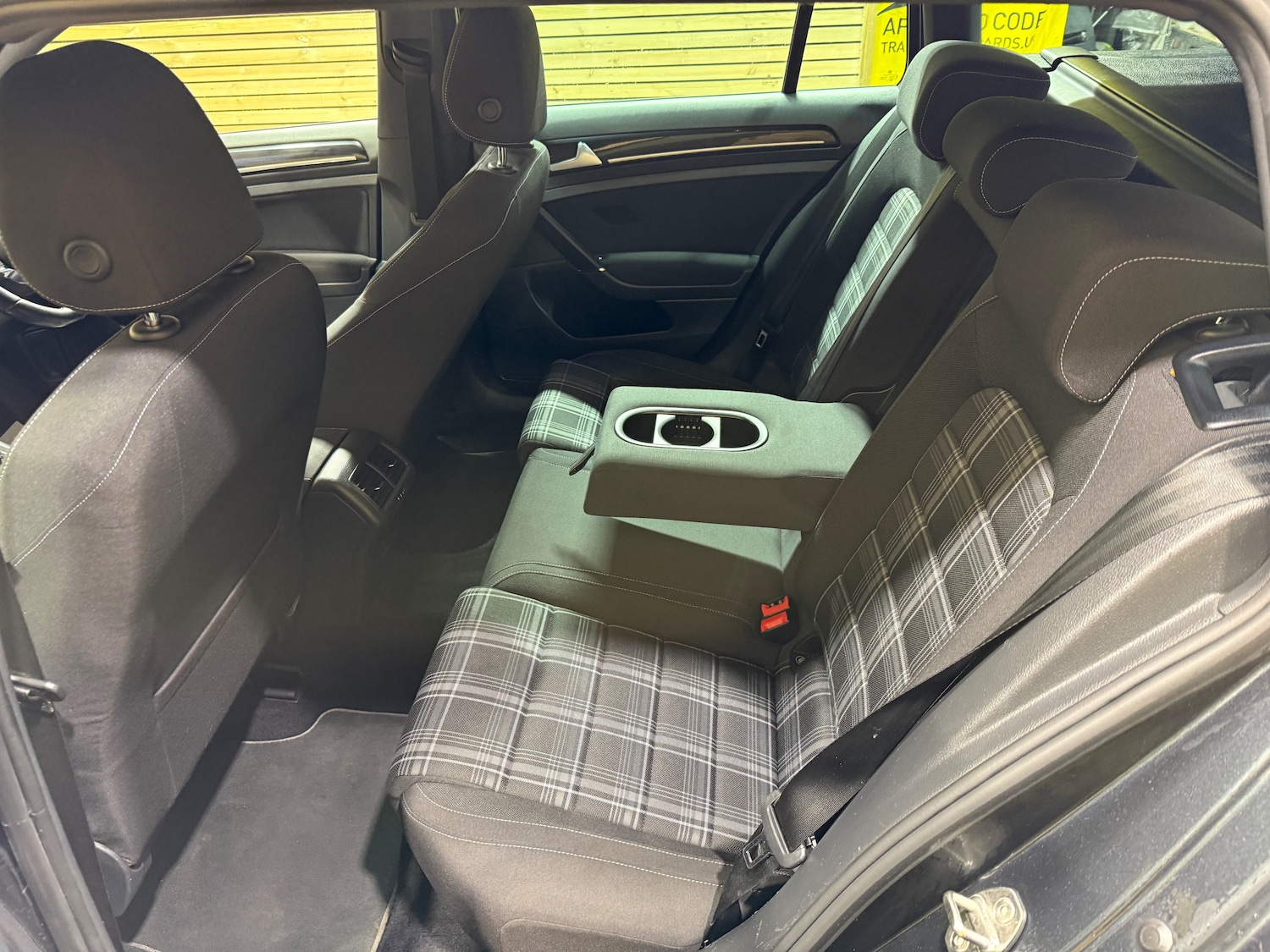 Used Volkswagen Golf 2015 for sale - 76386898: Photo 29