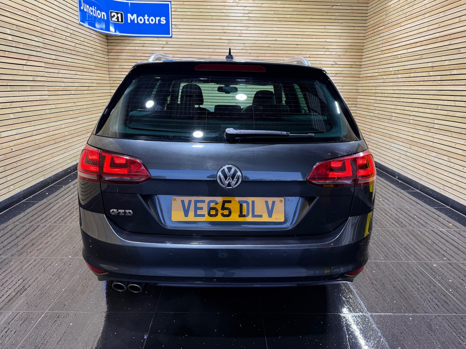 Used Volkswagen Golf 2015 for sale - 76386898: Photo 3