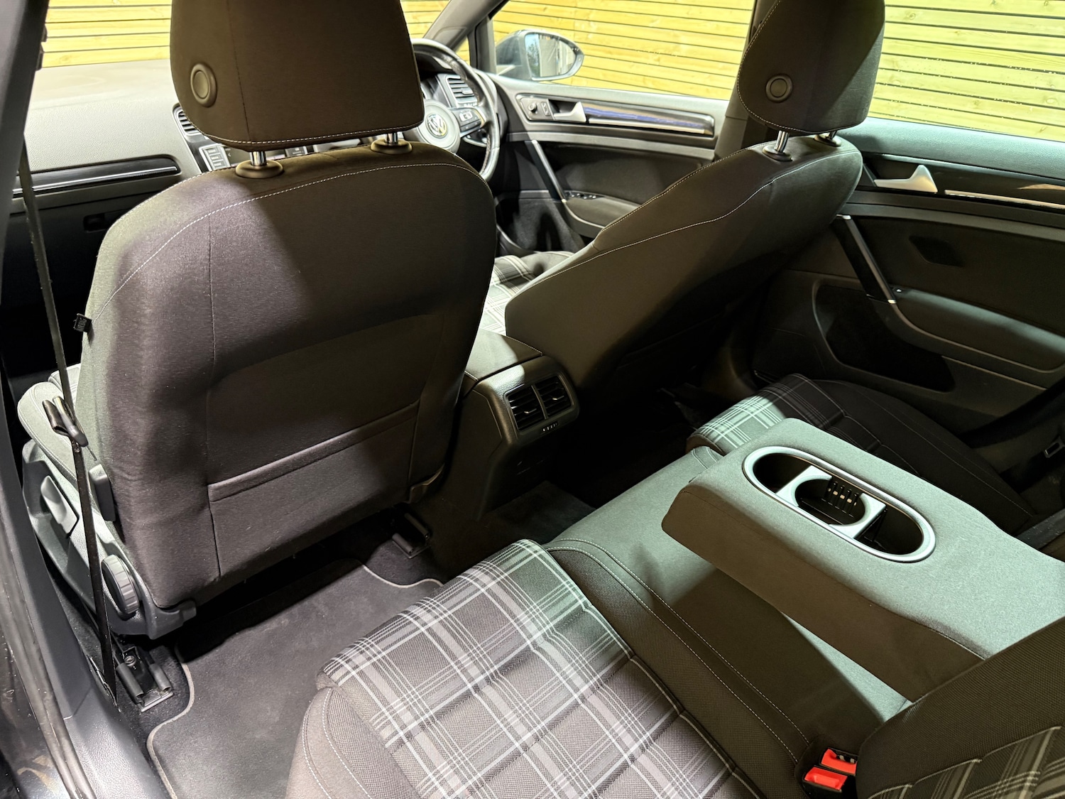 Used Volkswagen Golf 2015 for sale - 76386898: Photo 31