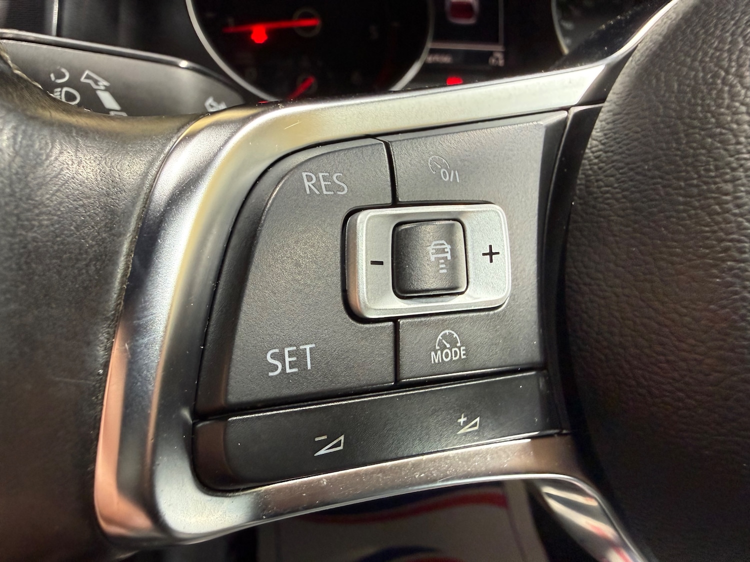 Used Volkswagen Golf 2015 for sale - 76386898: Photo 33