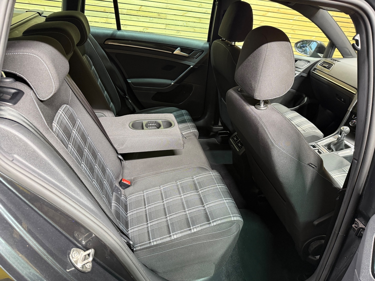 Used Volkswagen Golf 2015 for sale - 76386898: Photo 9