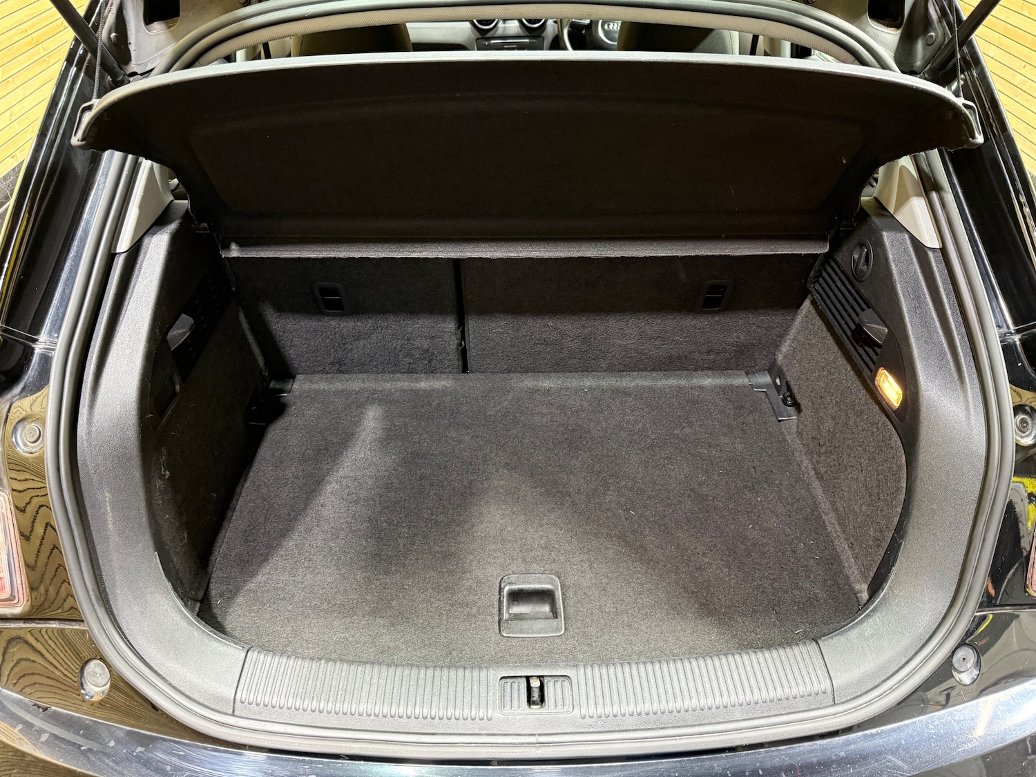 Used Audi A1 2017 for sale - 76892343: Photo 11