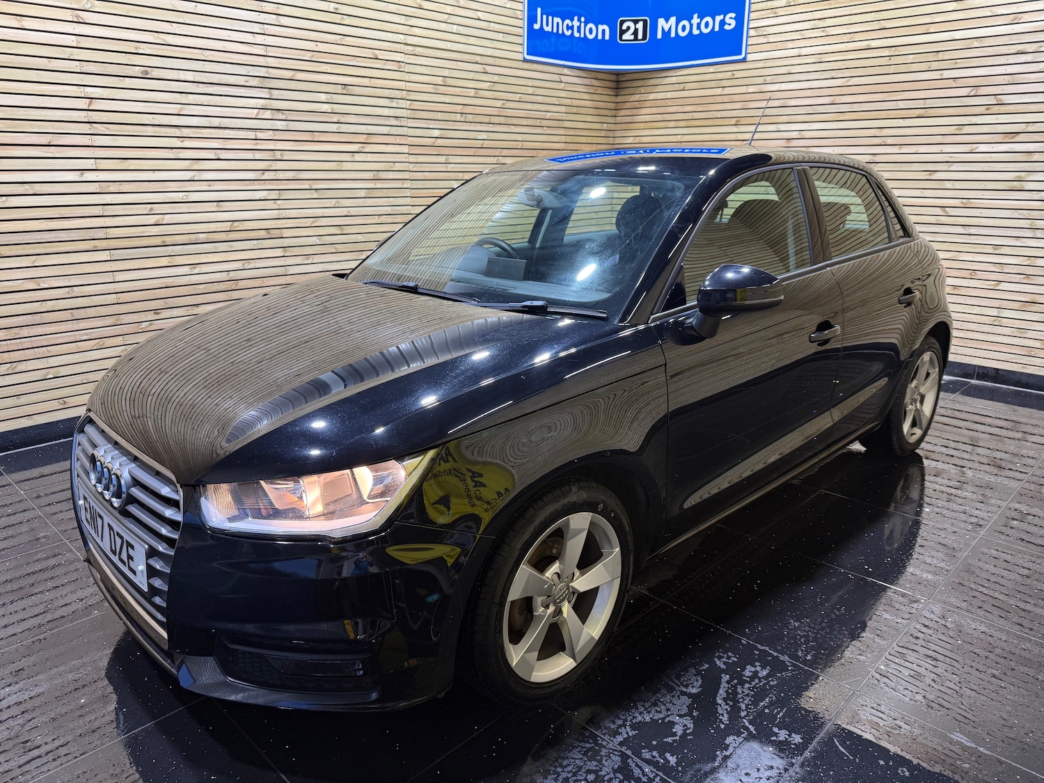 Used Audi A1 2017 for sale - 76892343: Photo 15