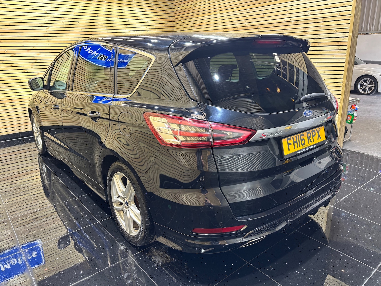 Used Ford S-Max 2016 for sale - 76010679: Photo 5