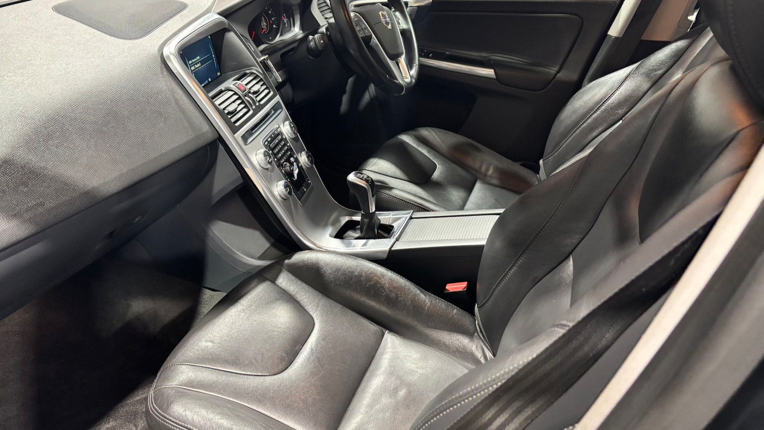 Used Volvo XC60 2016 for sale - 76313804: Photo 13