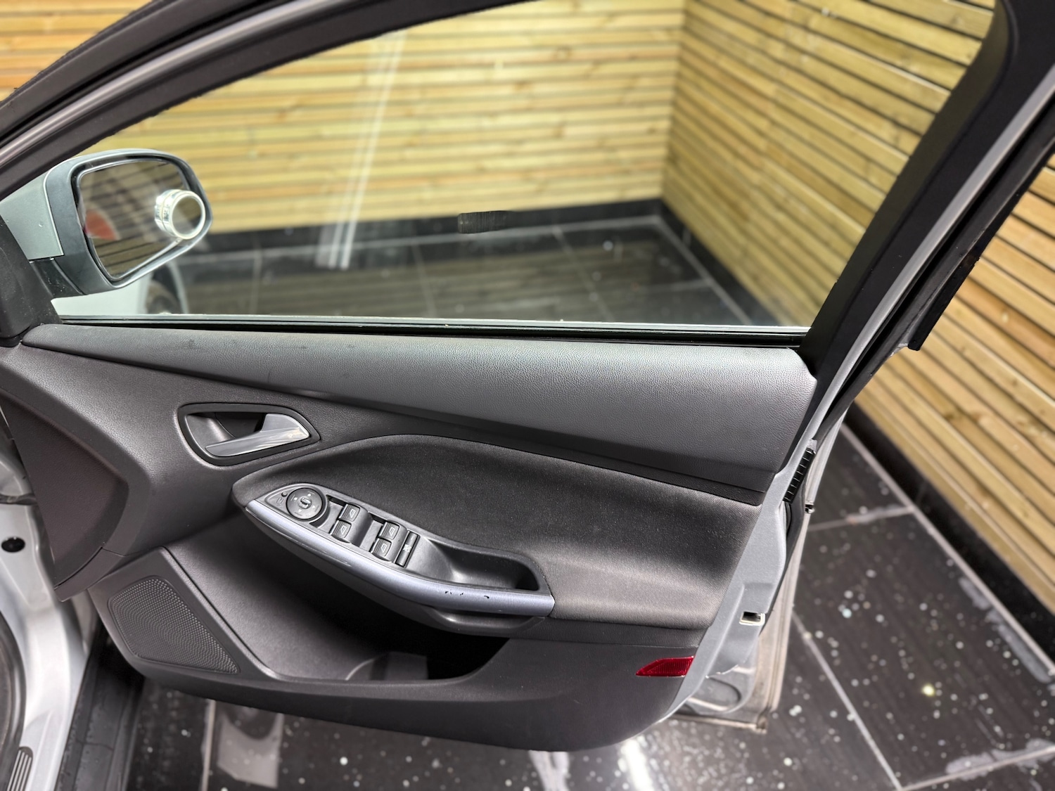 Used Ford Focus 2014 for sale - 76557832: Photo 23