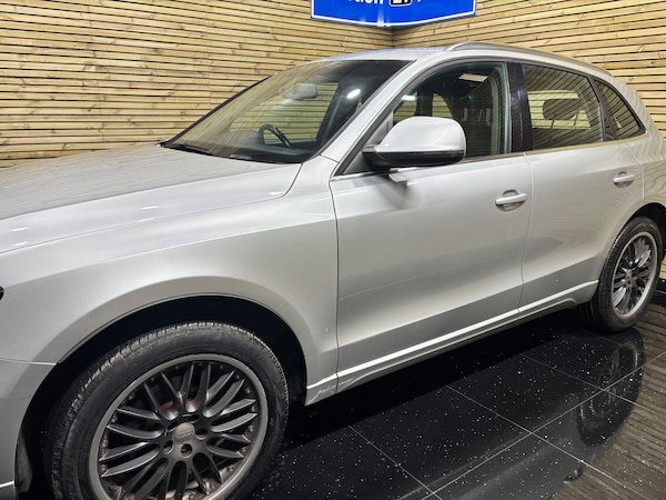 Used Audi Q5 2009 for sale - 74523924: Photo 4