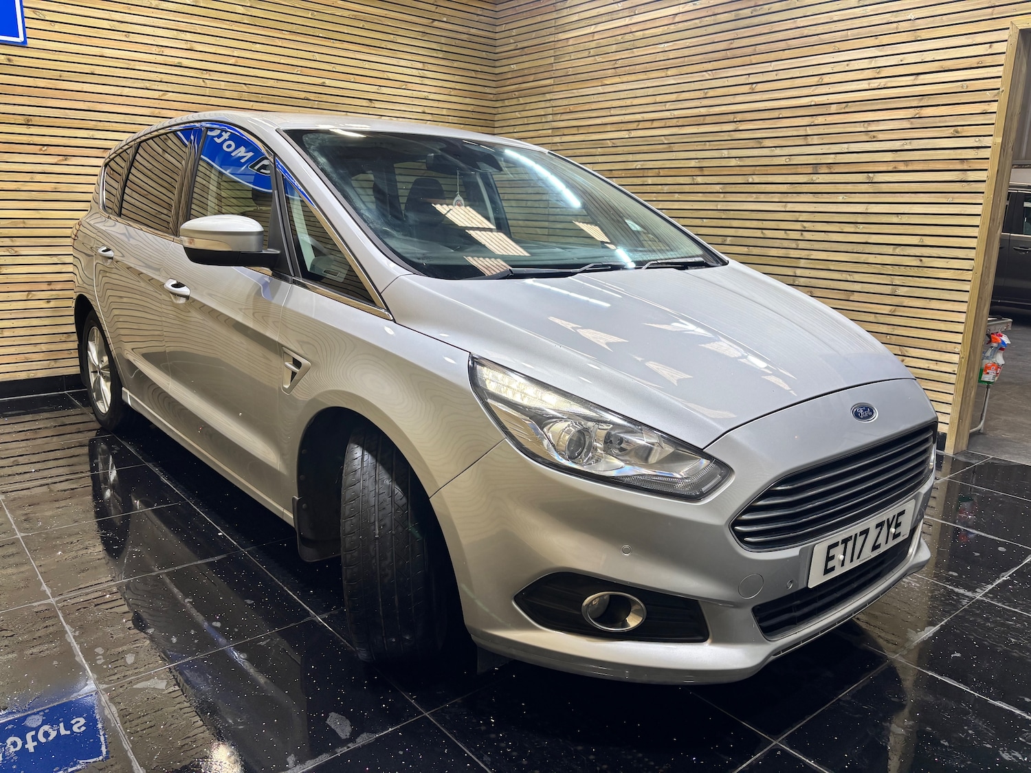 Used Ford S-Max 2017 for sale - 76074864: Photo 18