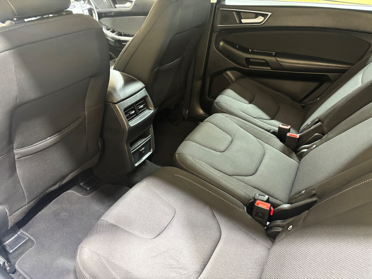 Used Ford S-Max 2017 for sale - 76074864: Photo 21