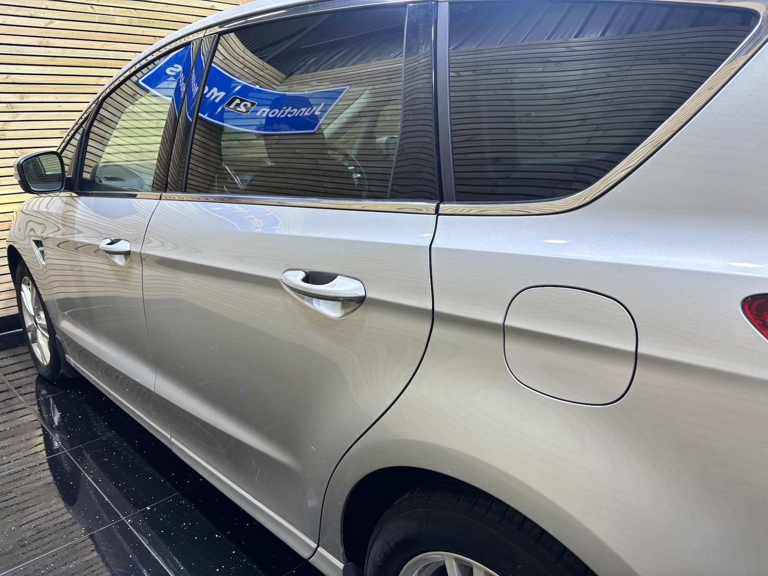 Used Ford S-Max 2017 for sale - 76074864: Photo 25