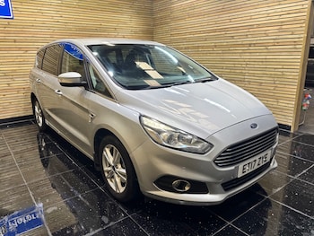 Used Ford S-Max 2017 for sale - 76074864: Photo 3