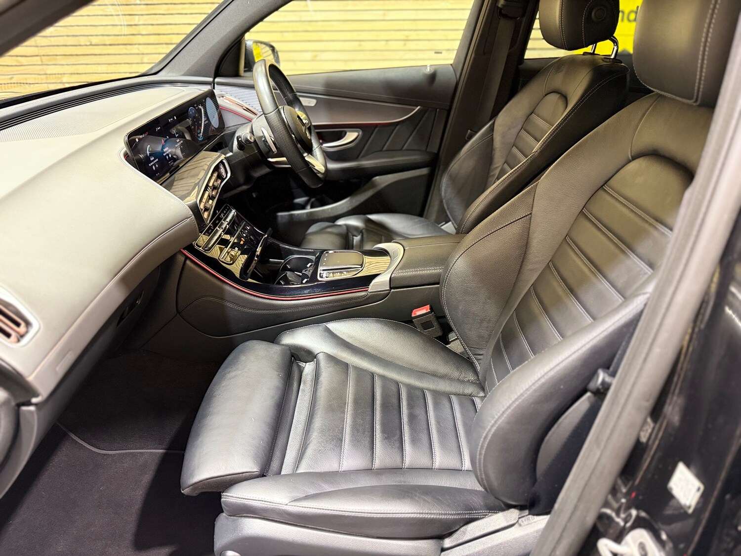 Used Mercedes-Benz EQC 2021 for sale - 77347022: Photo 37