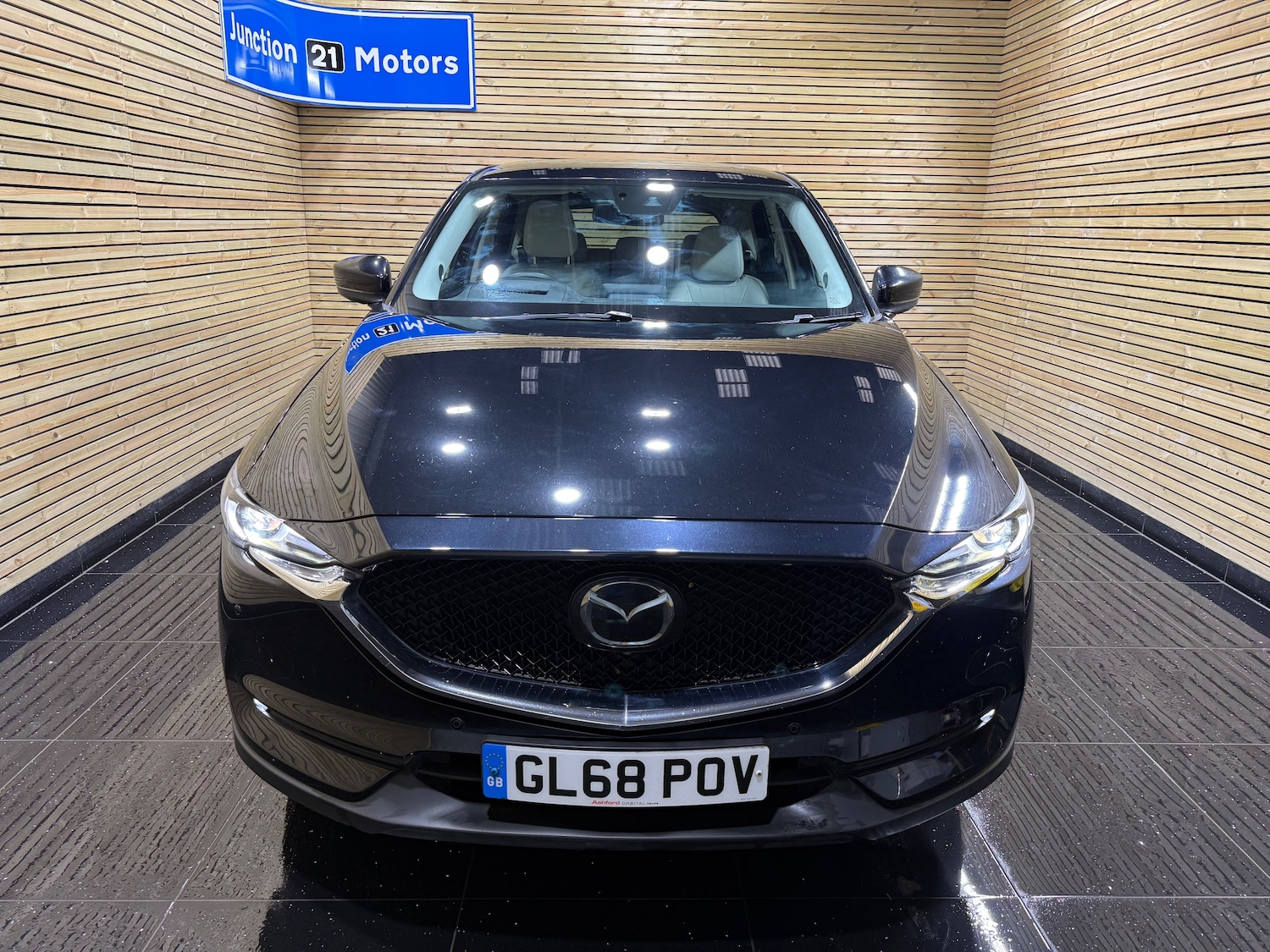 Used Mazda CX-5 2019 for sale - 76863084: Photo 2