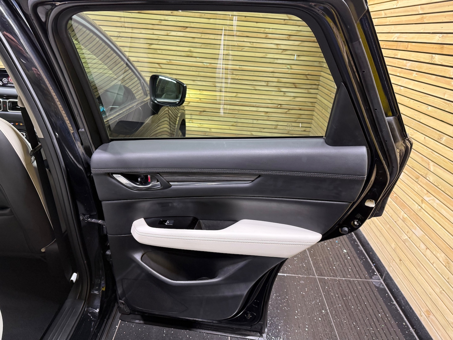 Used Mazda CX-5 2019 for sale - 76863084: Photo 32