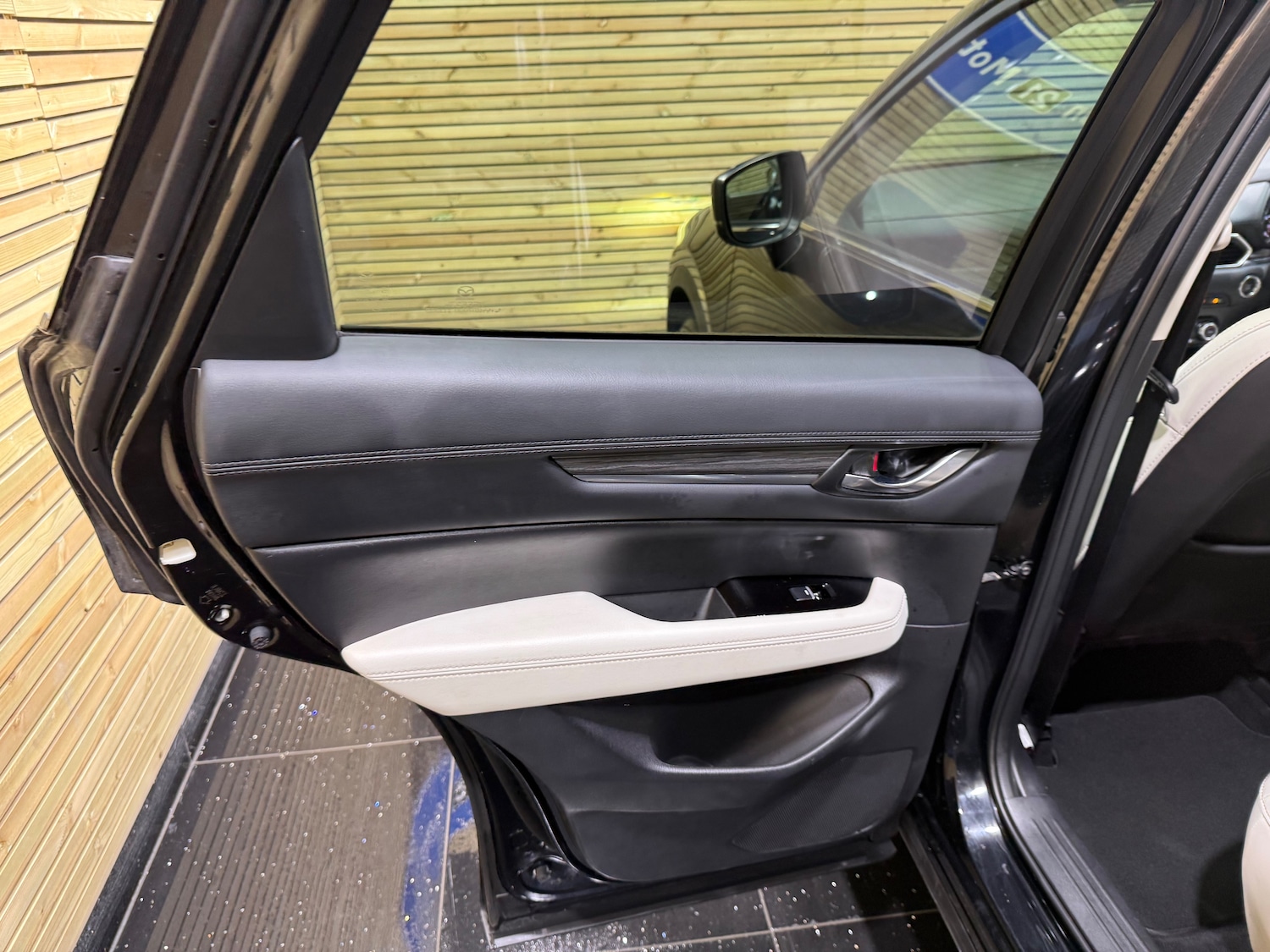 Used Mazda CX-5 2019 for sale - 76863084: Photo 37