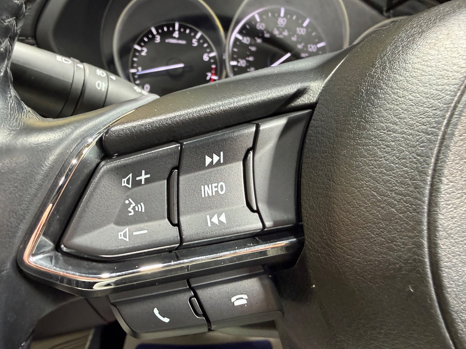 Used Mazda CX-5 2019 for sale - 76863084: Photo 44