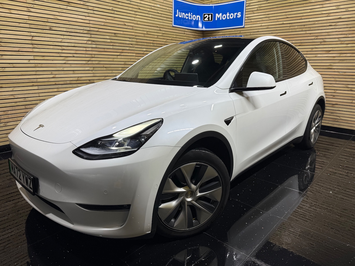 Used Tesla Model Y 2022 for sale - 76422549: Photo 1