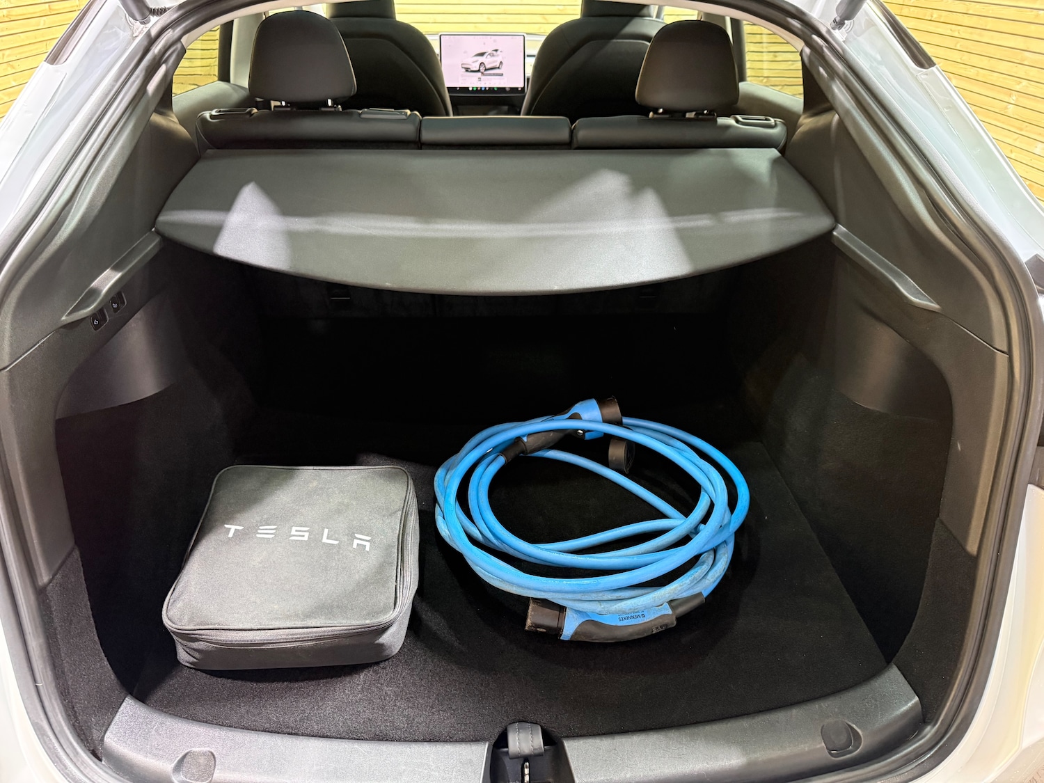 Used Tesla Model Y 2022 for sale - 76422549: Photo 10