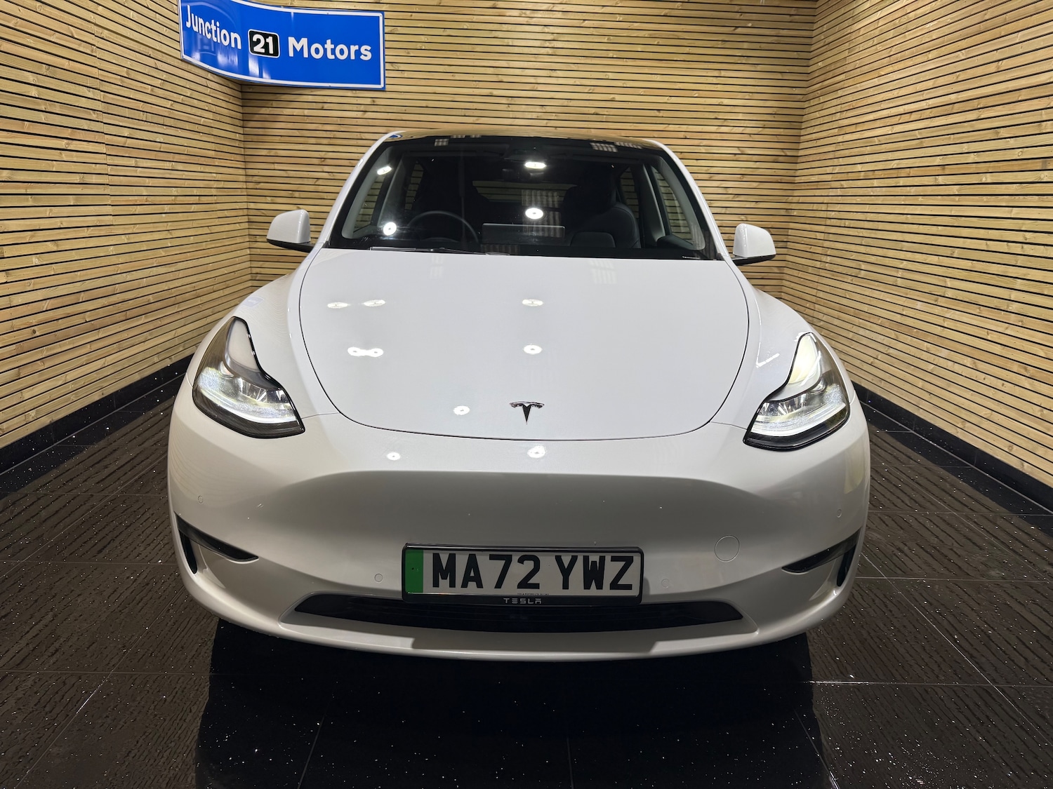 Used Tesla Model Y 2022 for sale - 76422549: Photo 2